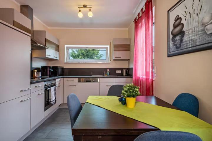 Ferienwohnung Diamond ฟรีดริชส์ฮาเฟน ภายนอก รูปภาพ